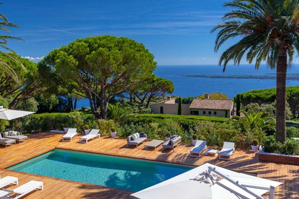 villa-mirazur-2